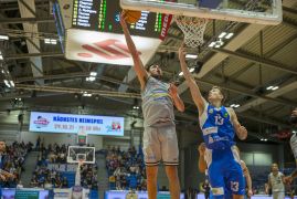 Jena Paderborn 23102021 00066